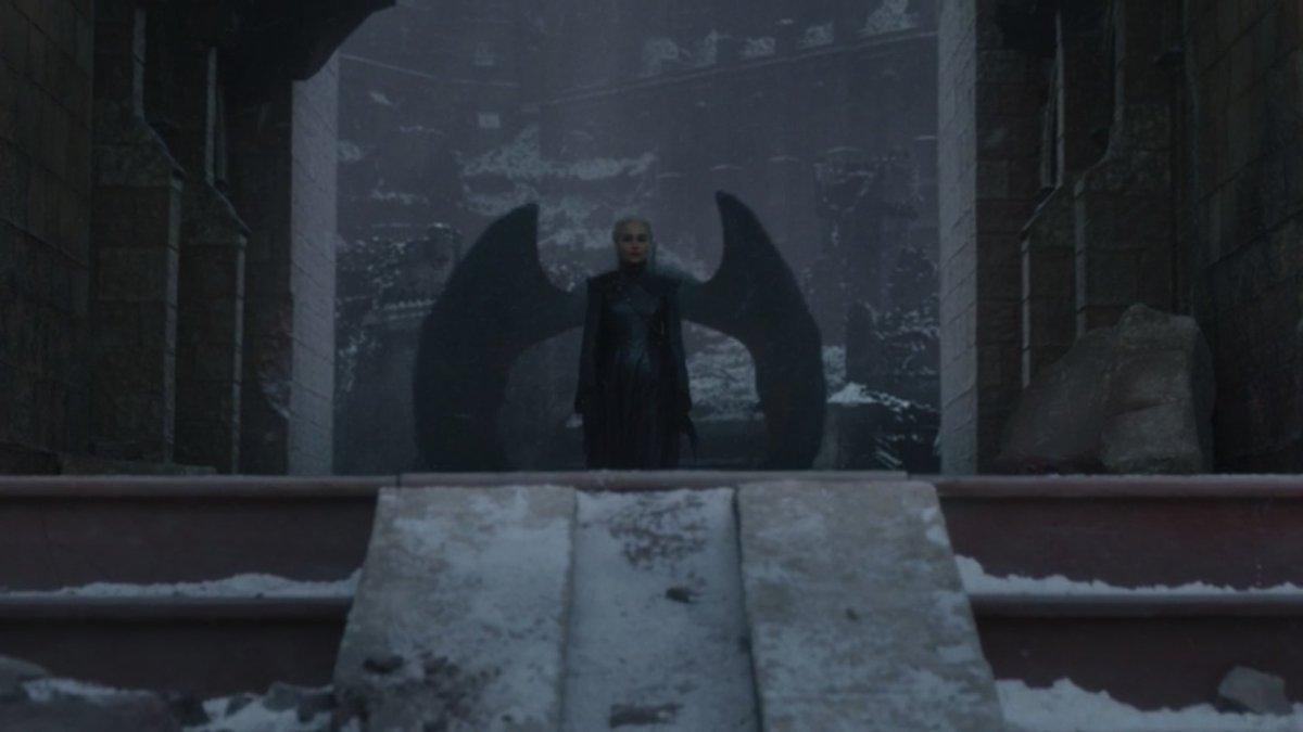 Game of Thrones Season 8, Episode 6: Bittersweet | AleHorn - Viking Drinking Horn Vessels and Accessories