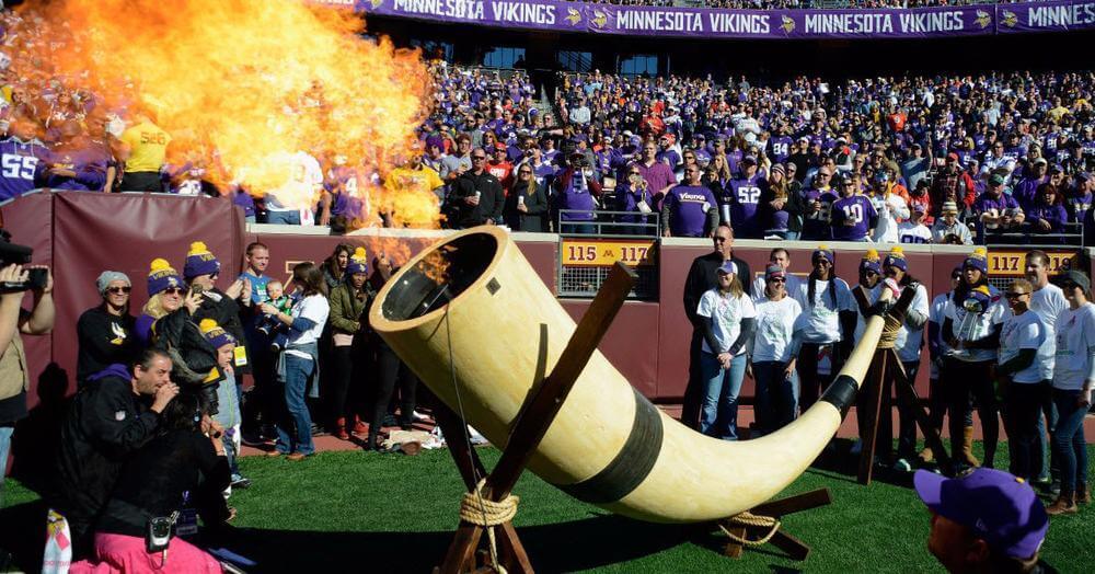 minnesota viking horn